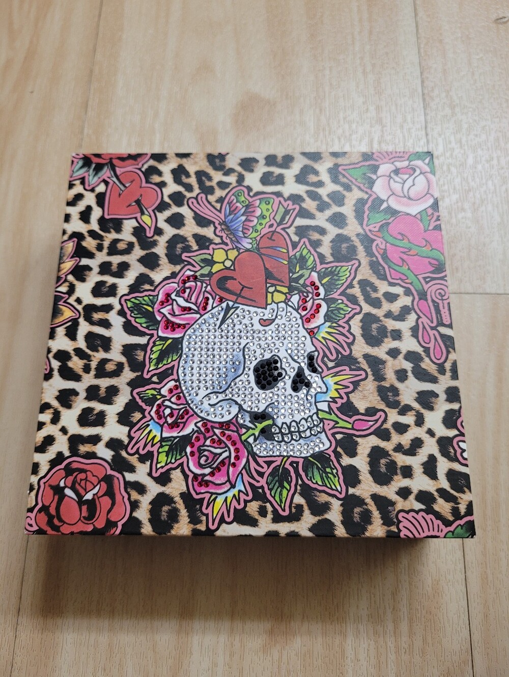 ED HARDY Box